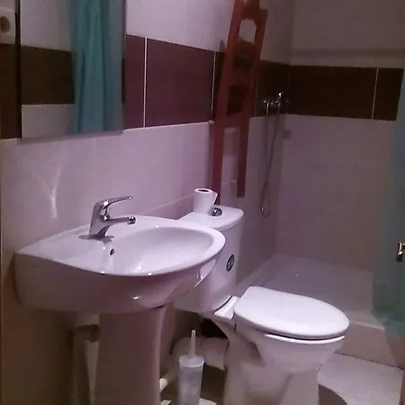 여관 Quinta Da Castavelendoa *